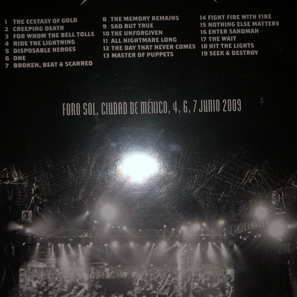 Metallica - Orgullo Pasion Y Gloria: Tres Noches En Mexico Live concert - Picture 7 of 10